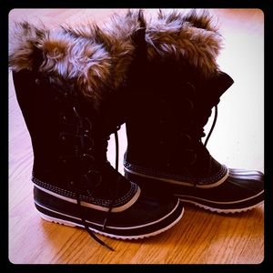 Sorel Joan of Arctic Boots